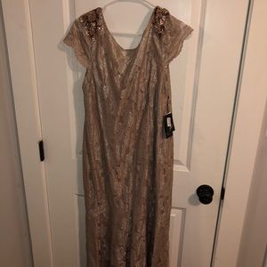 Size 16 Adriana Pappell Formal/Cocktail Dress